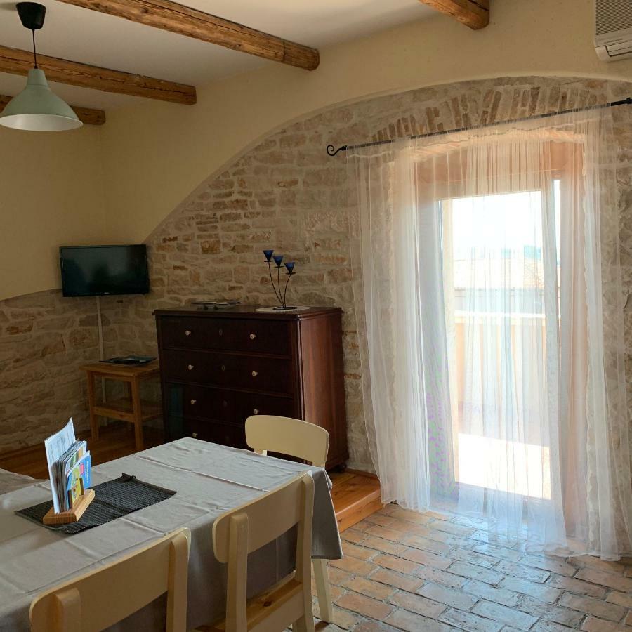 Apartments Ceh Ližnjan Zewnętrze zdjęcie